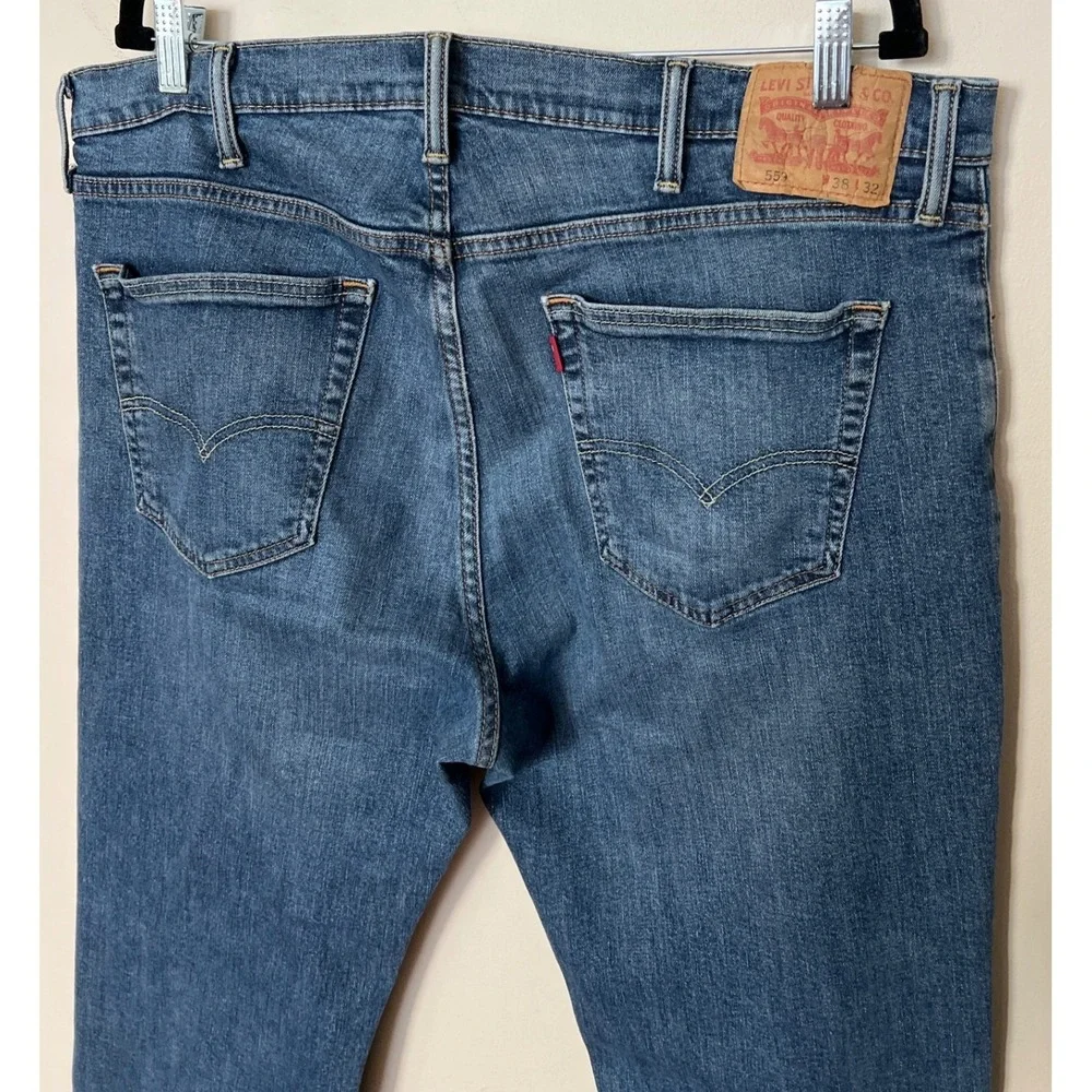Levi's 559 Relaxed‎ Straight Jeans Blue 38 Waist 31 Inseam EUC
